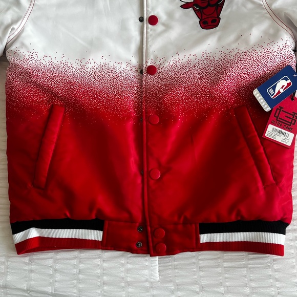NBA Chicago Bulls Bomber Varsity Jacket - Picture 5 of 14